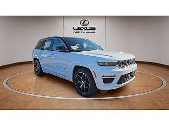 2023 Jeep Grand Cherokee Summit 