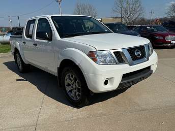 2020 Nissan Frontier SV 
