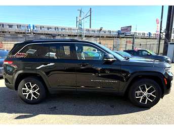 2023 Jeep Grand Cherokee Limited Edition 