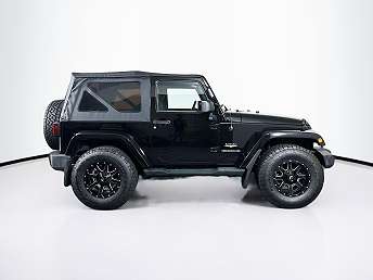 2014 Jeep Wrangler Sahara 
