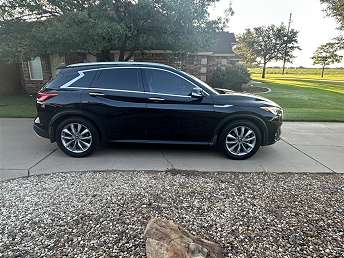 2021 Infiniti QX50 Essential 