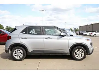 2021 Hyundai Venue SE