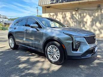 2024 Cadillac XT4 Luxury 