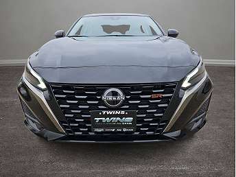 2024 Nissan Altima SR 