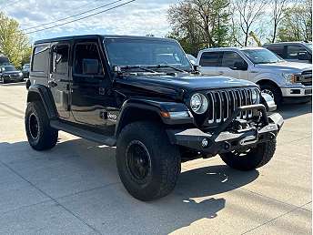 2018 Jeep Wrangler Sahara 