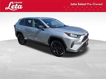 2022 Toyota RAV4 LE 