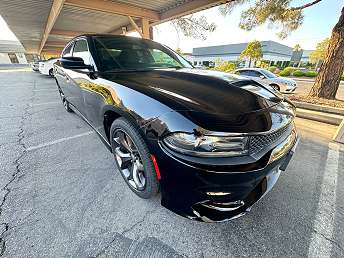 2018 Dodge Charger SXT 