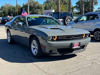 2023 Dodge Challenger SXT 