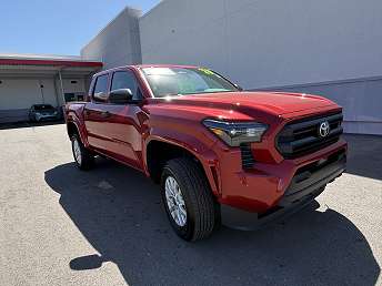 2025 Toyota Tacoma SR 