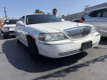 Used Lincoln Town Car for Sale in Anaheim, CA (with Photos) - CARFAX