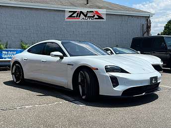 2022 Porsche Taycan GTS 