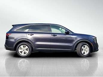 2025 Kia Sorento LX 