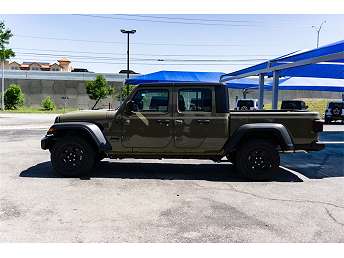 2025 Jeep Gladiator Sport 