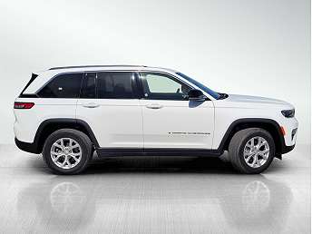2023 Jeep Grand Cherokee Limited Edition 