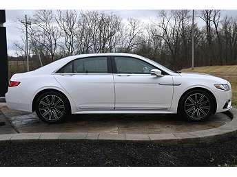 2017 Lincoln Continental Reserve 