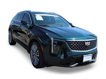 2024 Cadillac XT4 Premium Luxury 