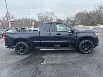 Gray Chevrolet Silverado 1500 Pickup 2023