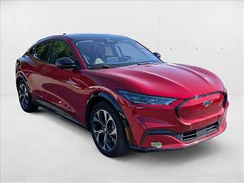 2022 Ford Mustang Mach-E Premium 