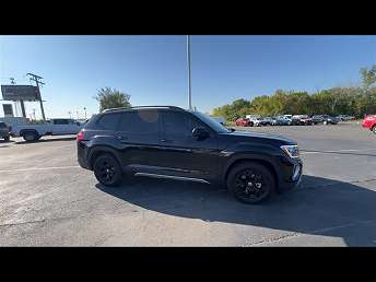 Black 2025 Volkswagen Atlas SUV