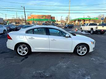 2015 Volvo S60 T5 