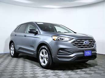 2022 Ford Edge SE 