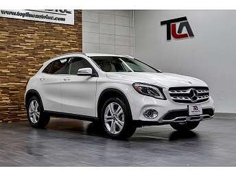 White Mercedes-Benz GLA SUV 2019