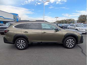2023 Subaru Outback Premium 