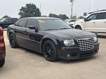 Black Chrysler 300 C SRT8 2006