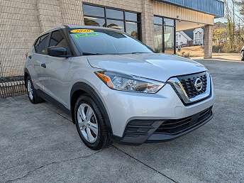 2020 Nissan Kicks S 