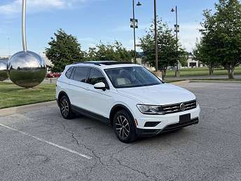 2021 Volkswagen Tiguan SE 