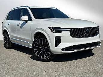 2026 Volvo XC90 B6 Plus 