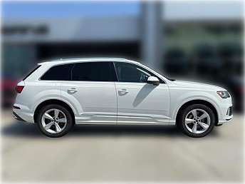 2021 Audi Q7 Premium 