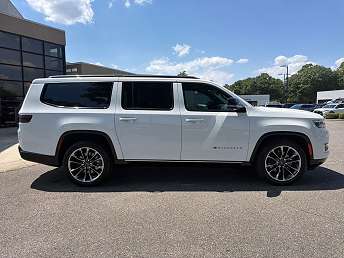 2023 Jeep Wagoneer Series III 