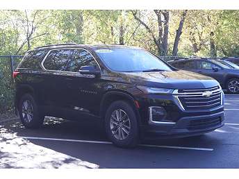 2023 Chevrolet Traverse LT 