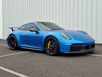 Porsche 911 Coupe 2025