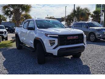 White GMC Canyon Pickup 2023