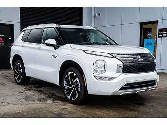 2025 Mitsubishi Outlander SEL 