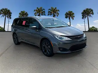 2019 Chrysler Pacifica Touring Plus