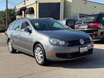 Gray Volkswagen Jetta Wagon 2014