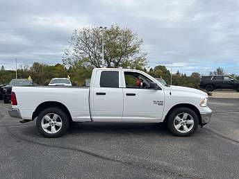 2024 Ram 1500 SLT 