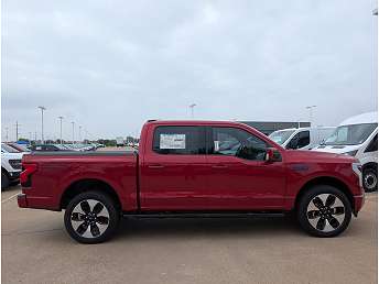 2024 Ford F-150 Lightning Platinum 