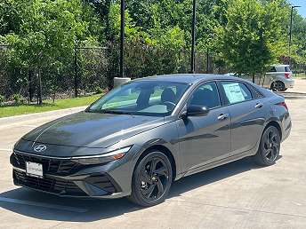 2026 Hyundai Elantra SEL 