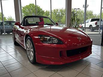 Red Honda S2000 Convertible 2006