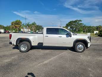 2025 GMC Sierra 3500HD Denali 