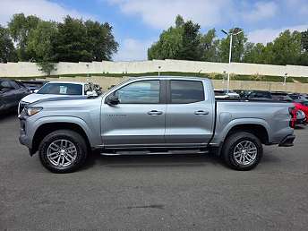 2023 Chevrolet Colorado LT 