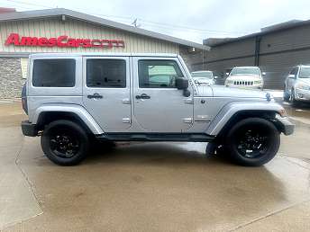 2013 Jeep Wrangler Sahara 