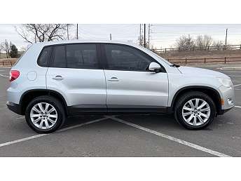 2010 Volkswagen Tiguan S 