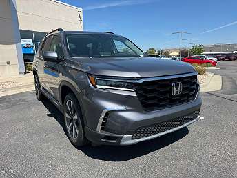2025 Honda Pilot Touring 