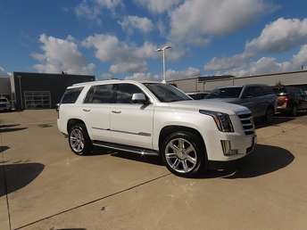 2017 Cadillac Escalade  