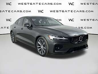 Gray Volvo S60 B5 Momentum 2022